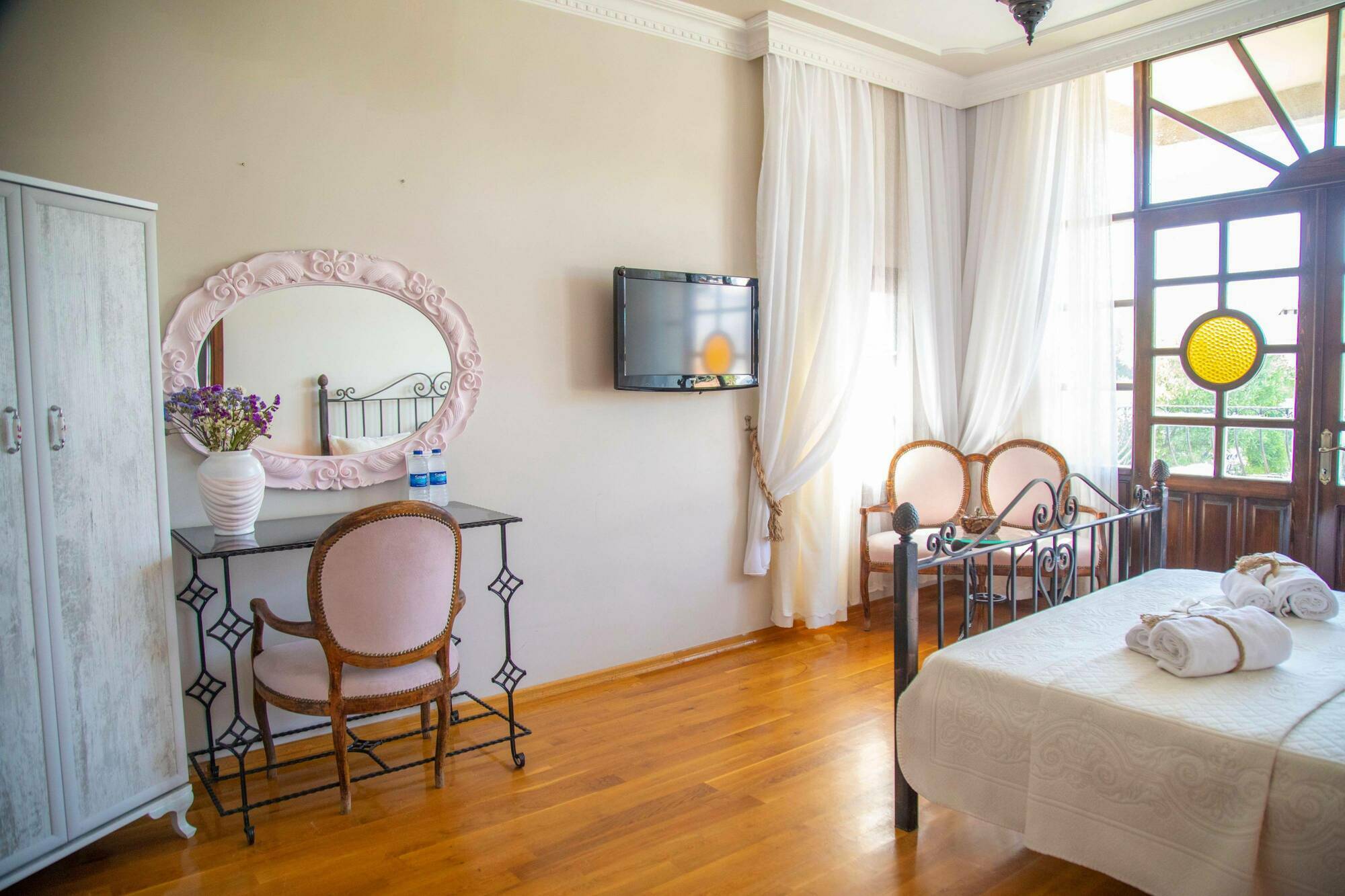 Kordelya Hotel Alacatı Bagian luar foto