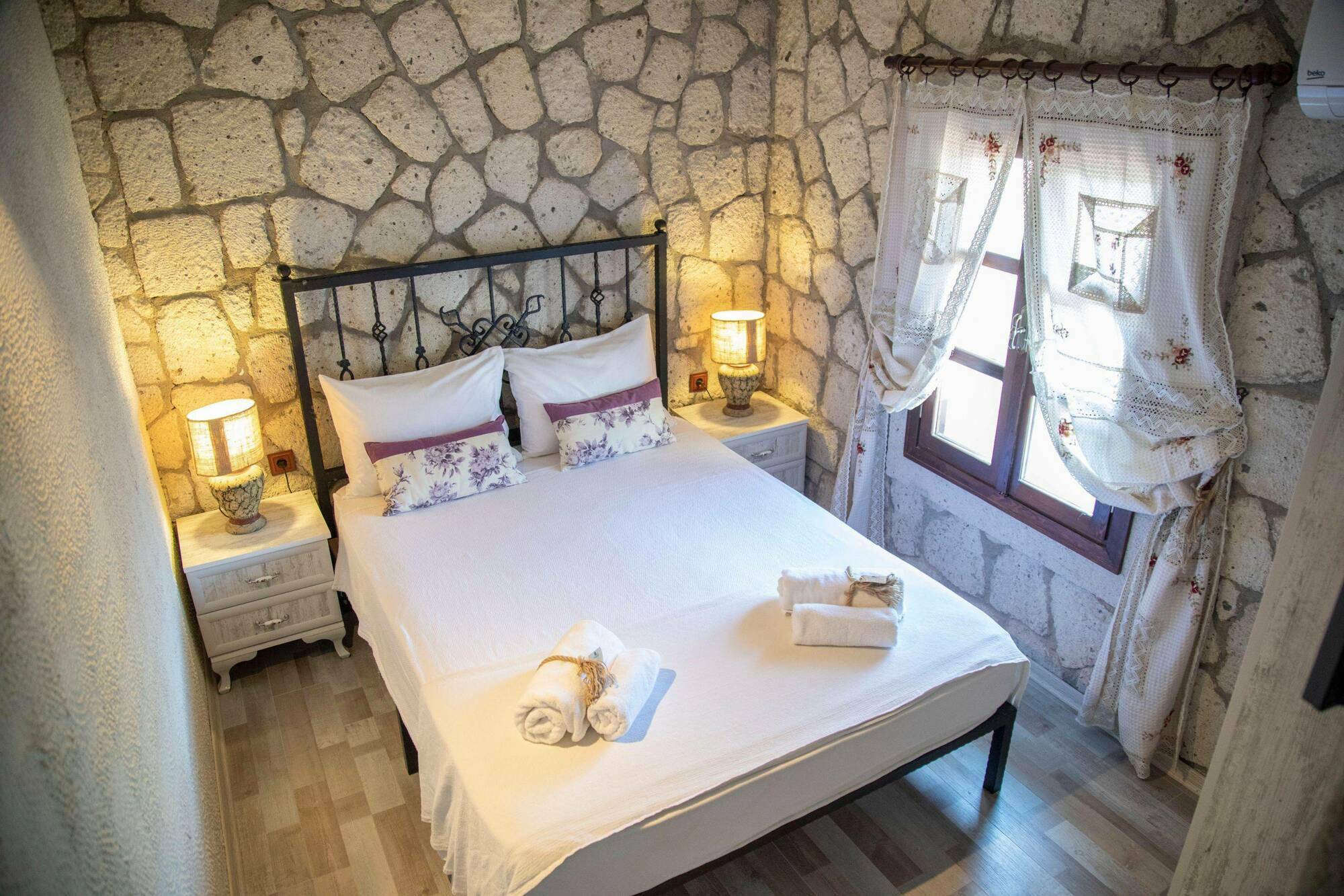 Kordelya Hotel Alacatı Bagian luar foto