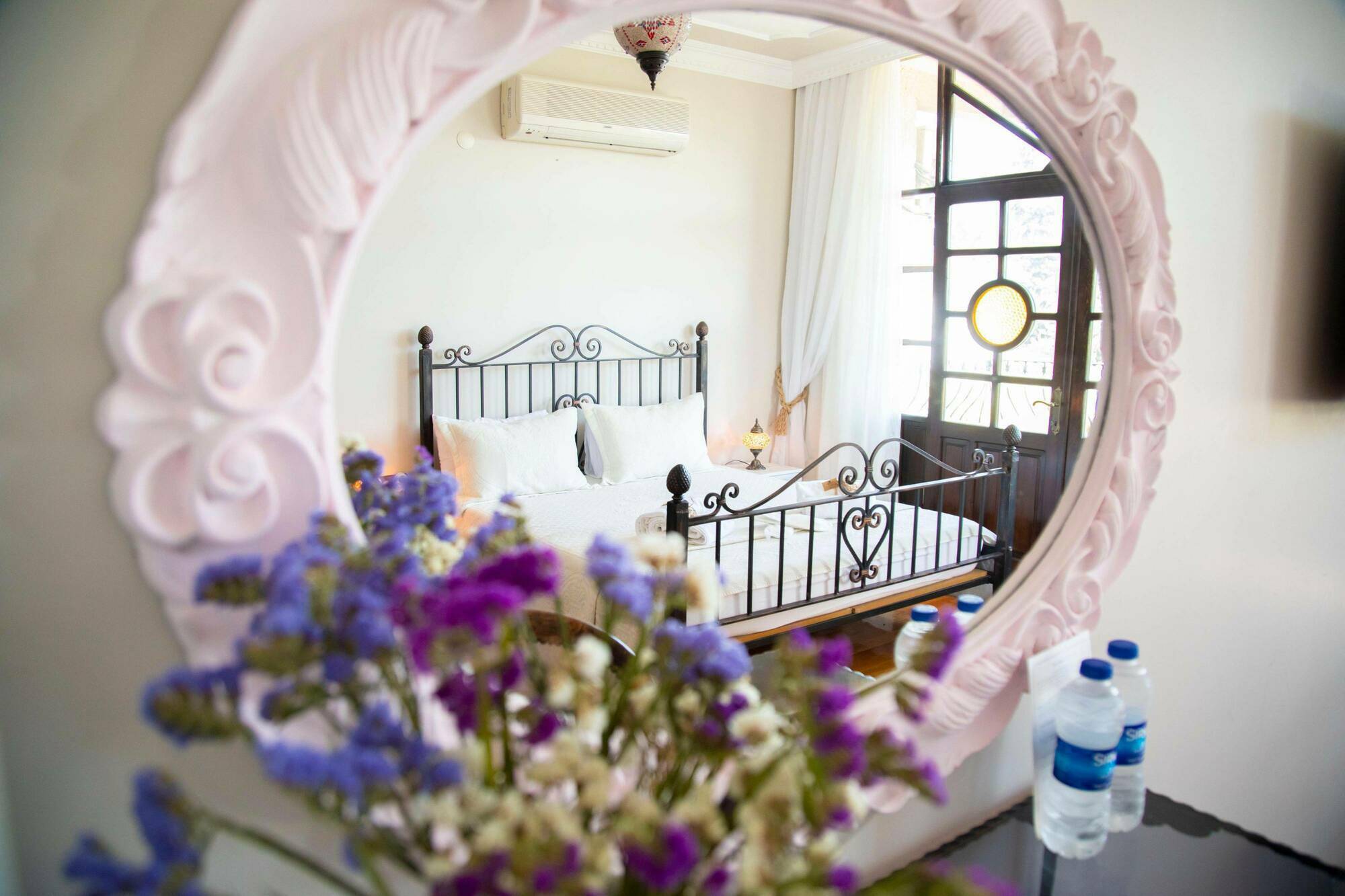 Kordelya Hotel Alacatı Bagian luar foto